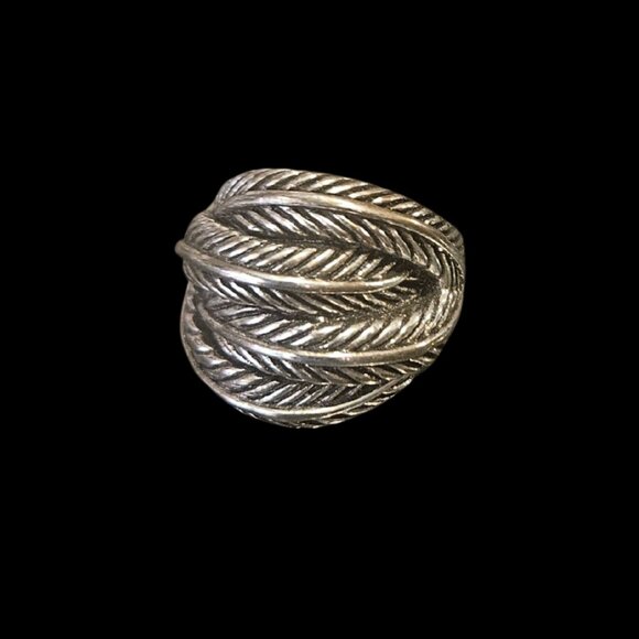 🧵 Premier Designs Braided Silver Rope Ring – Classic Dome Size 9/10 - Picture 4 of 4